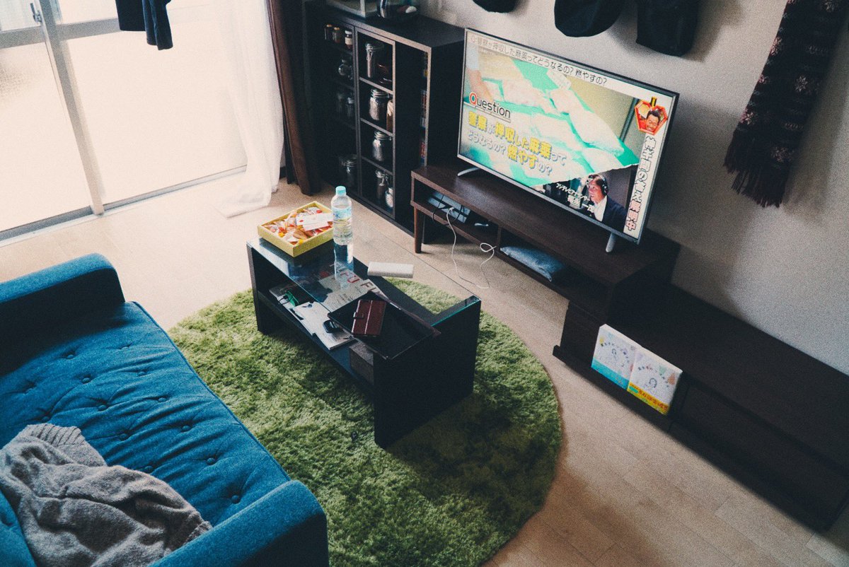 社会人 1年目の部屋 2年目の部屋 4年目の部屋 6年目の部屋  変わったなぁ... 