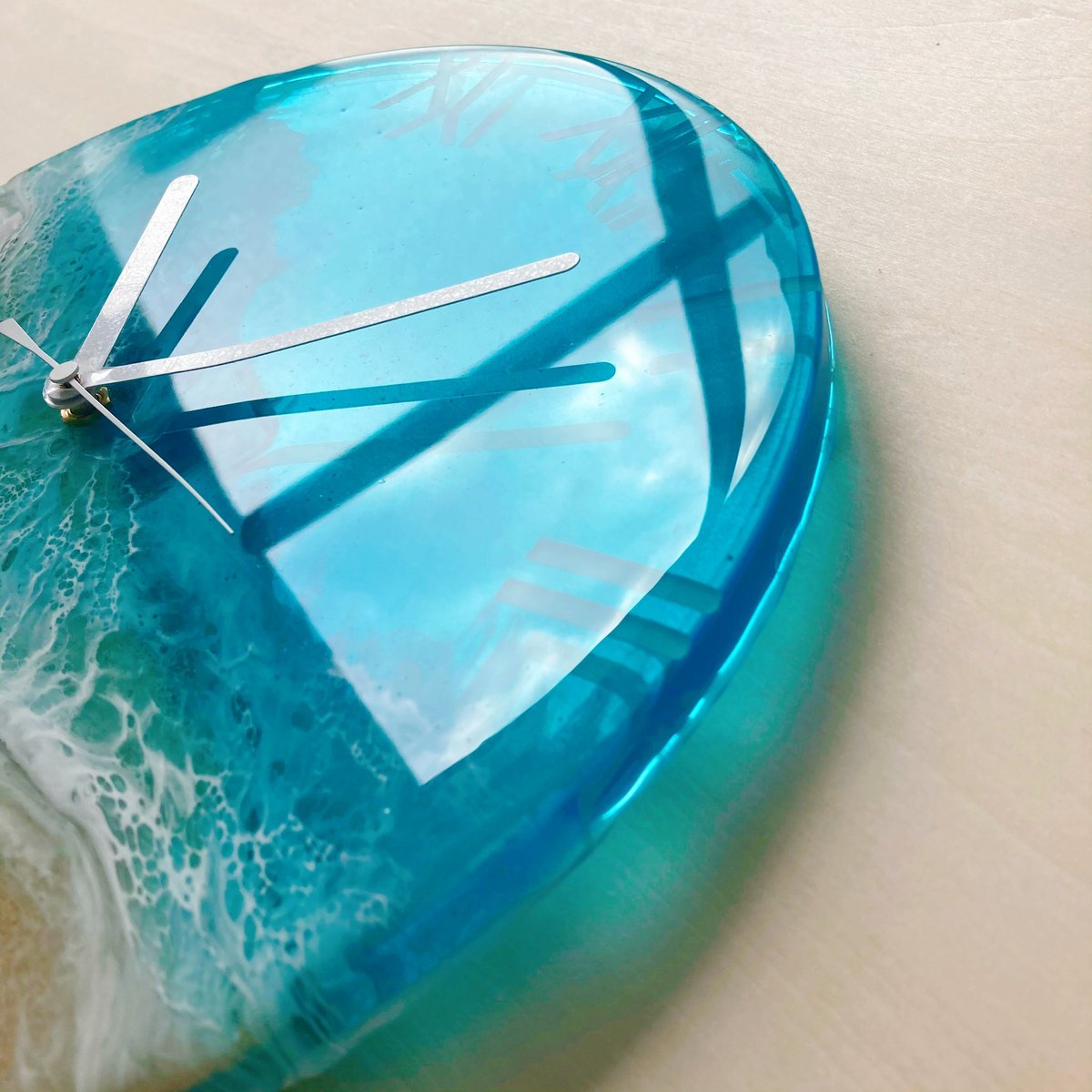 Turquoise Ocean Clock🌊🕑  かみんぐすーん😌 