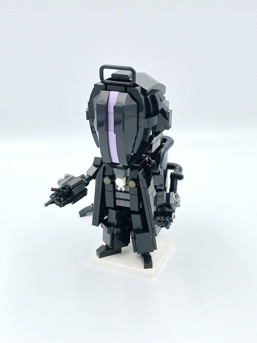 レゴで『劇場版メイドインアビス深き魂の黎明』より黎明卿新しきボンドルドを作りました