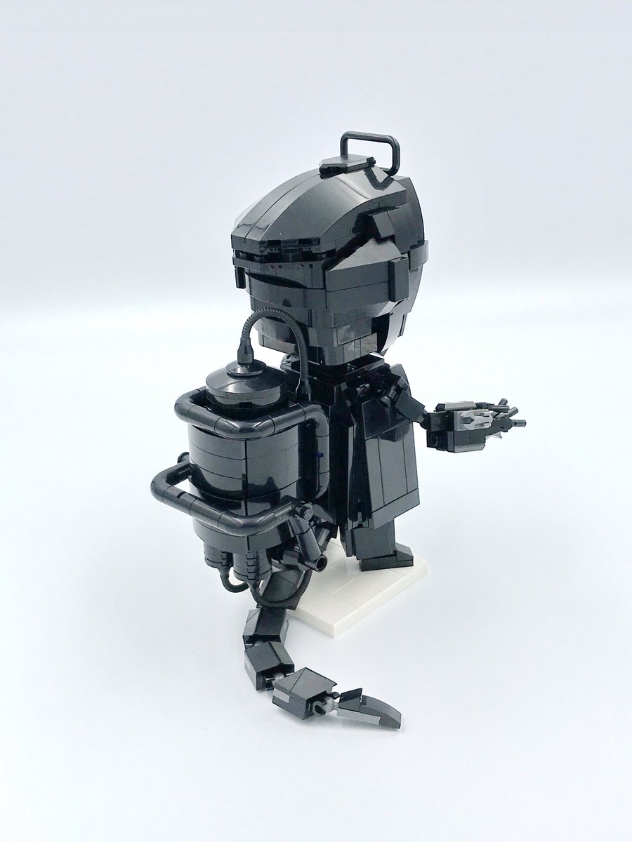 レゴで『劇場版メイドインアビス深き魂の黎明』より黎明卿新しきボンドルドを作りました