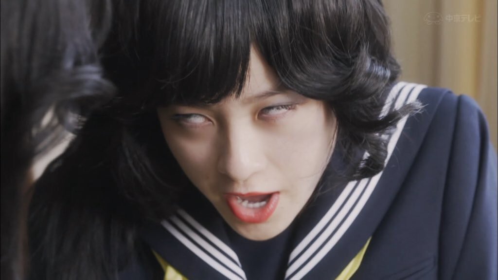 ｢飲んだら変顔〜Qoo〜〜｣は全然変顔ではないので彼女らは橋本環奈を見習って出直してきて欲しい