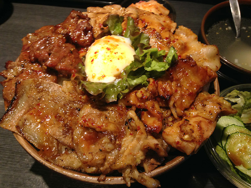 しかもほとんどのメニューが英世一枚くらいで滅茶苦茶量が多い 