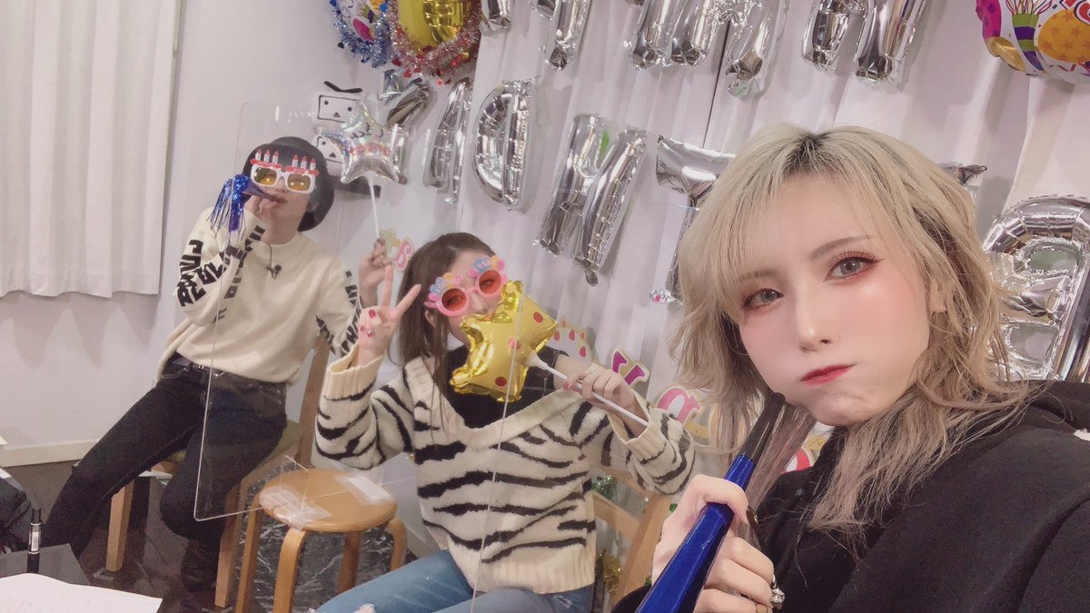  あと早くバーを開業できる世界になってくれー