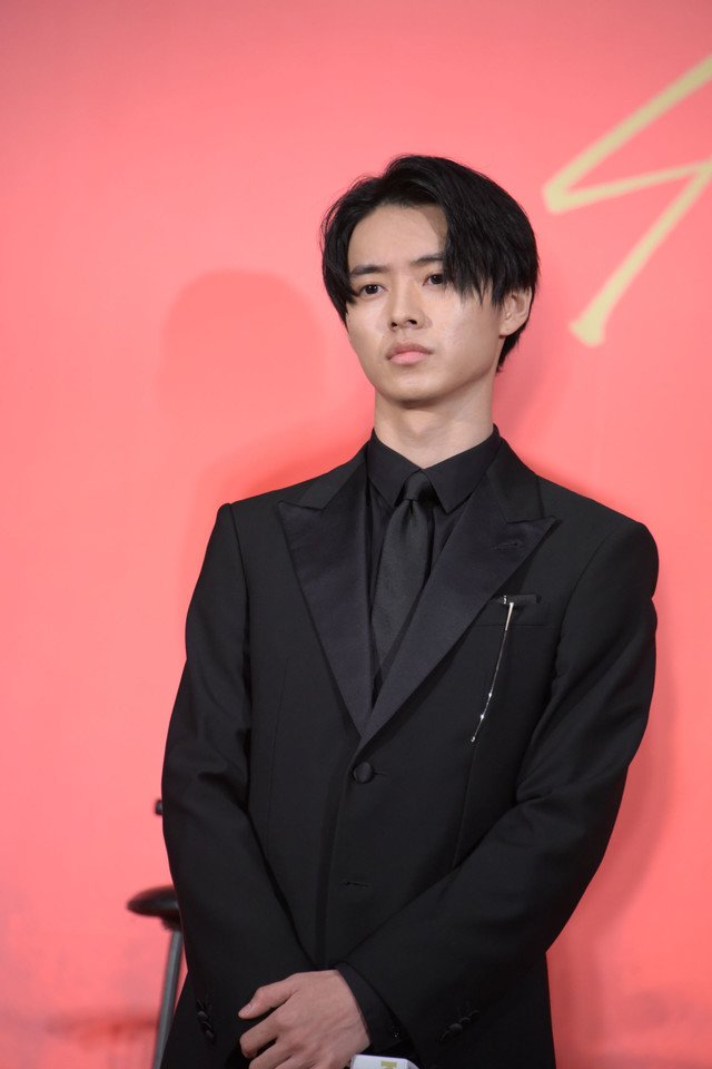 吉沢亮、長澤まさみ、橋本環奈も 吉沢亮 山崎賢人 長澤まさみ 橋本環奈 本郷奏多 キングダム https//t.co/4AKNziV1xj