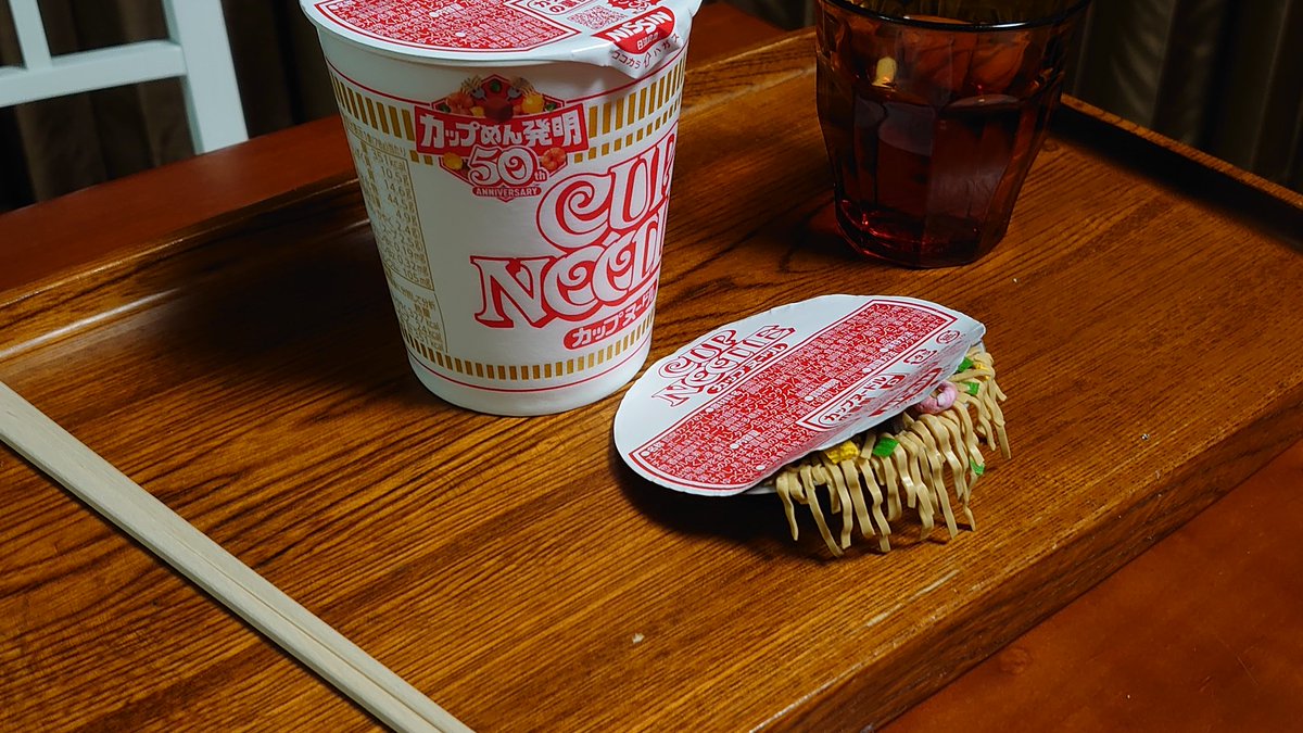 っとなるカップ麵のフタおさえ 作りました