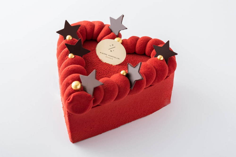 ピエール マルコリーニのクリスマス2020 - 真っ赤なビターチョコケーキ、オレンジを合わせて -