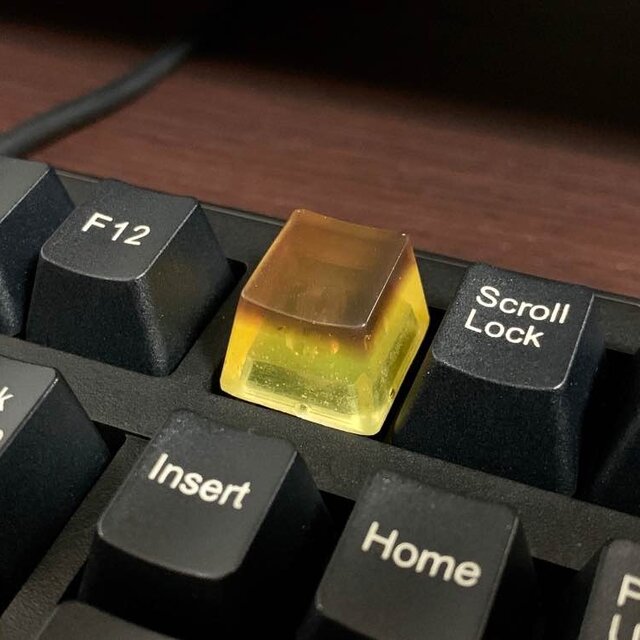 プリンを模したキーキャップ「