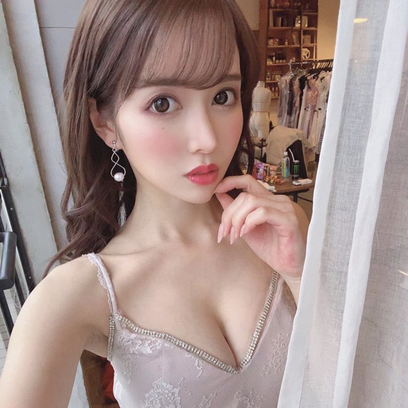 と言ってる子たちのために、ほんとのキャバ嬢載せときます🥺🥺🥺 