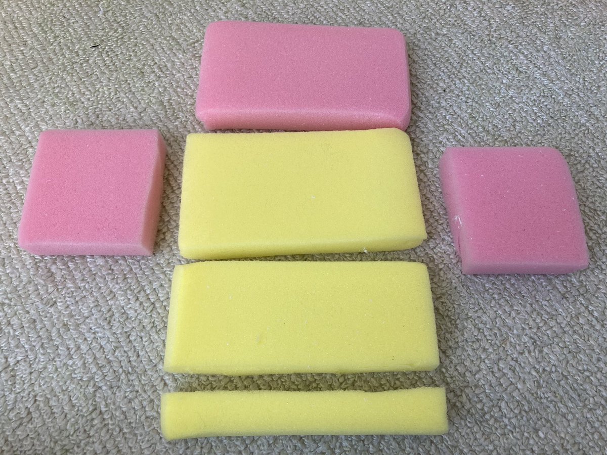 ５個100円のスポンジをだな？ こうして、こうして、こうじゃ！！！ 