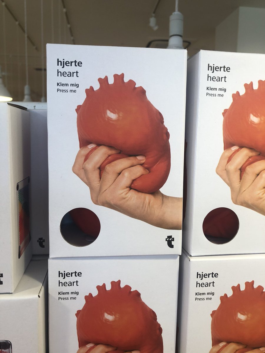 フライングタイガーに「キルアになれるやつ」が売ってて買おうかマジで迷った 