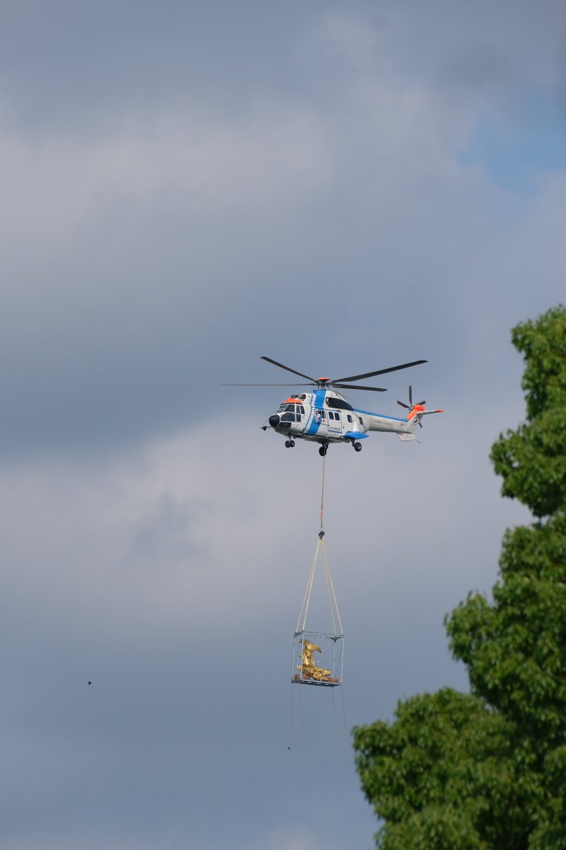 【速報】  金のシャチホコ名古屋城に帰る 