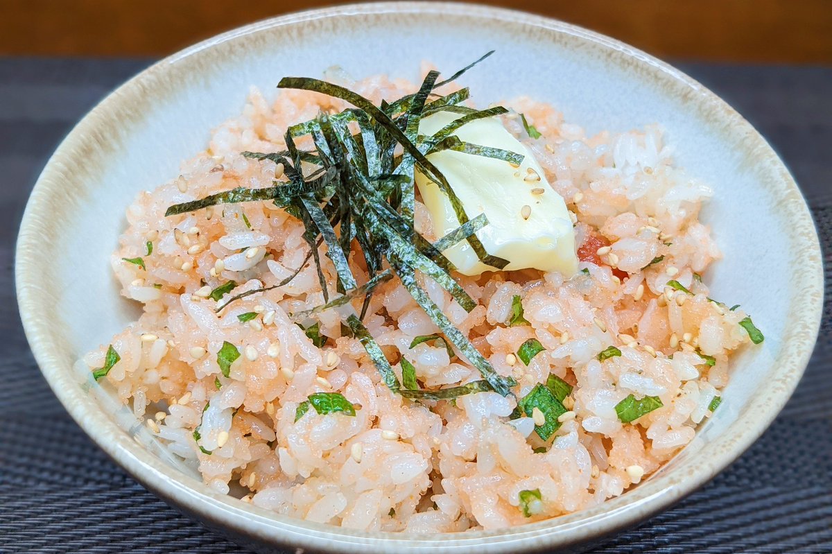  バターの風味が明太子と大葉によく絡んで、ごま油のほどよい香りが最高です