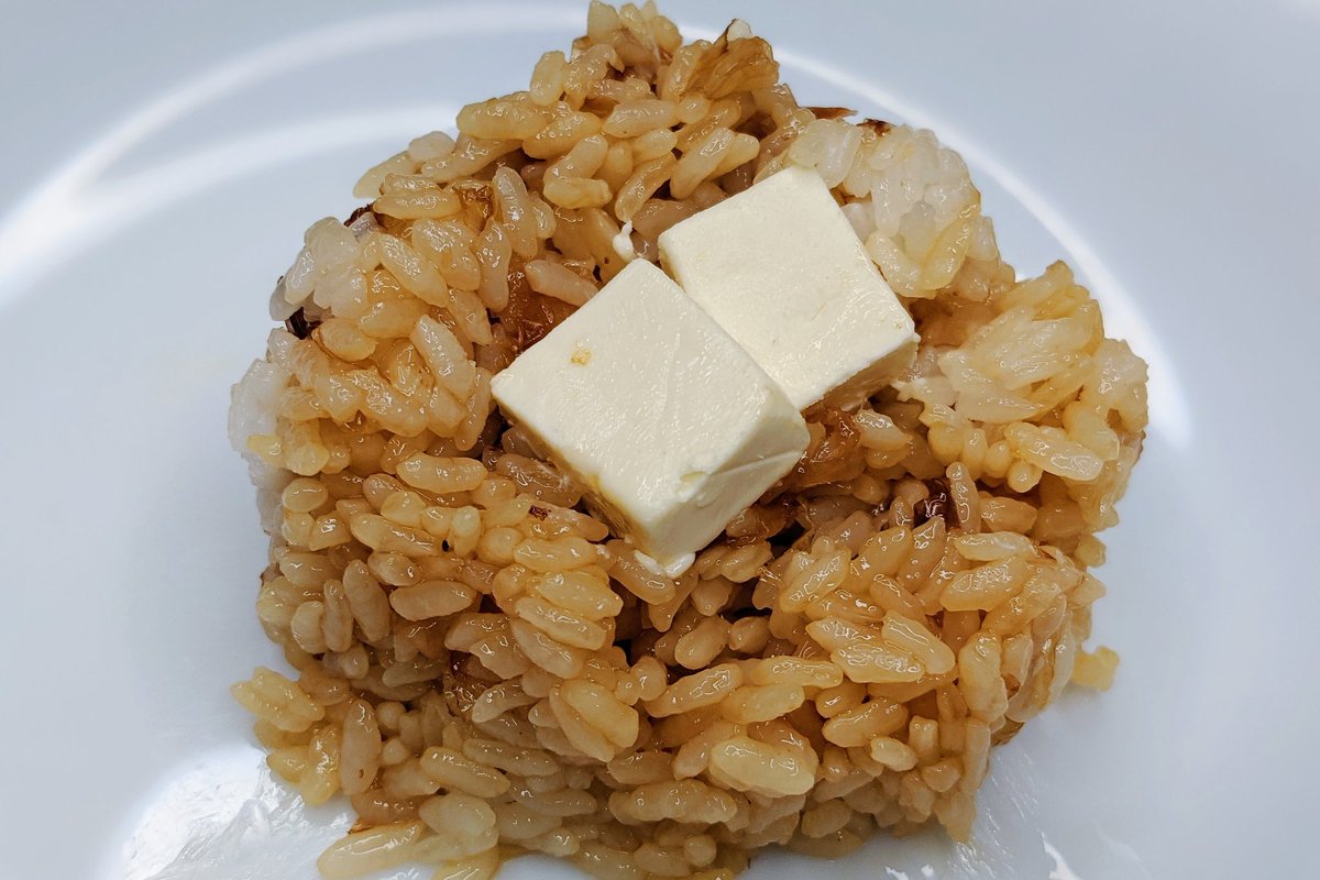  醤油の香ばしさとクリームチーズがすごく合います