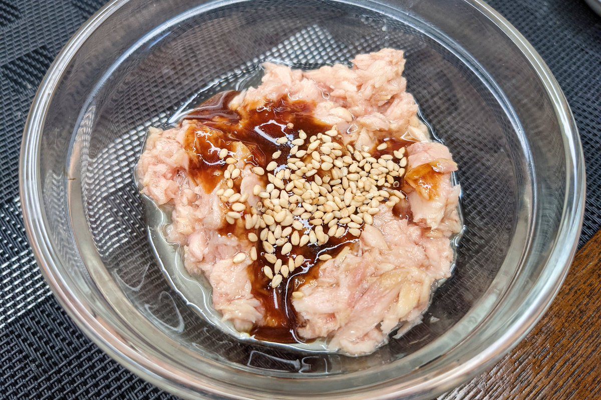   焼き肉のタレを少しアレンジして満足感のある美味しいTKG作りました