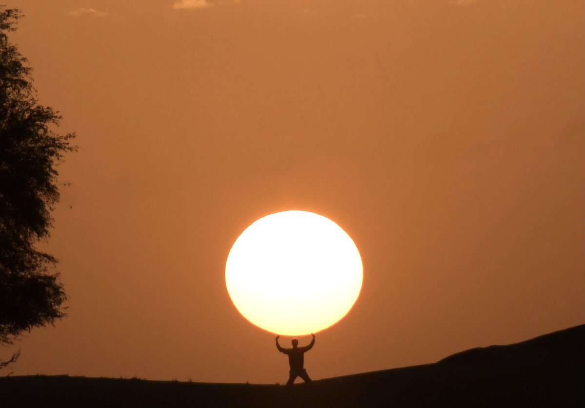 →みなさんの新しい年が希望多い年になりますように、元気玉を送りまーす