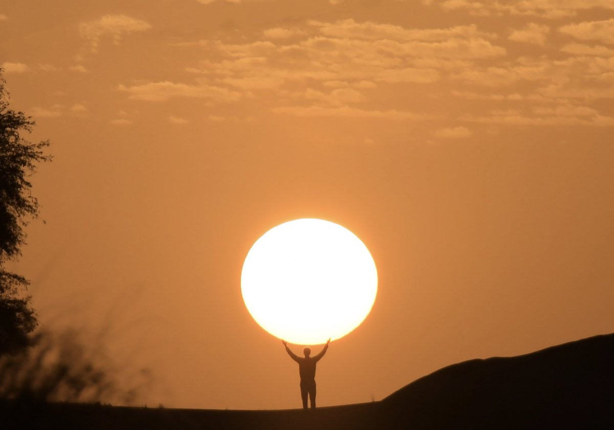 →みなさんの新しい年が希望多い年になりますように、元気玉を送りまーす