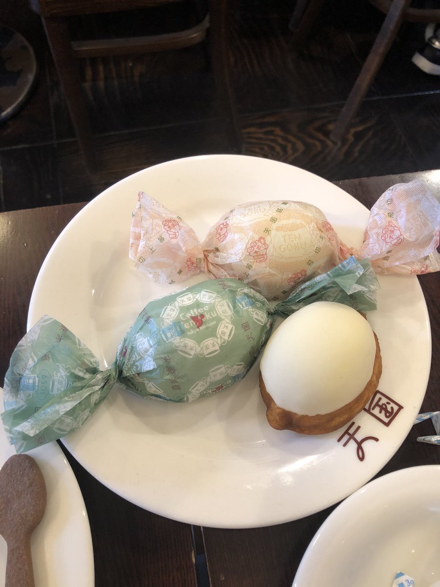 このご時世なんで入れるかと浅草のホットケーキの名店「天国」さん行ったら、テイクアウトの新メニュー出来てて、パッケージ含めてめちゃ可愛いw 