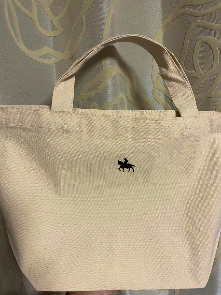 めっちゃかわいいトートバック買ったの(〃艸〃) ずんださん見て〜〜
