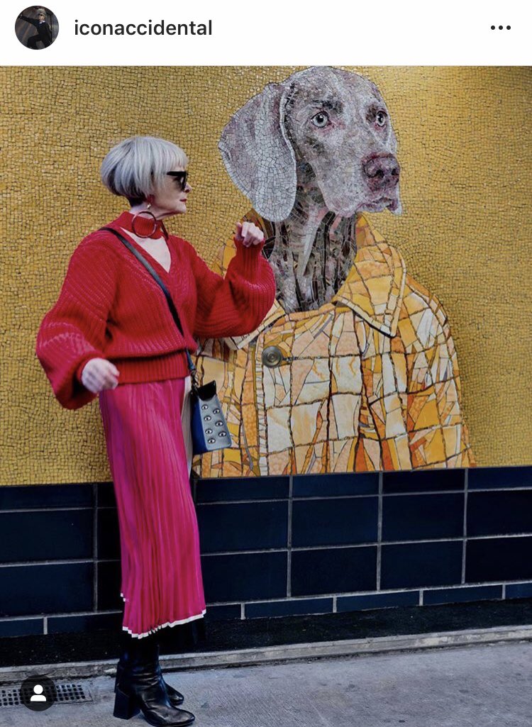 「40代にもなって水着きてキラキラしてるのみっともない」とかいう人は63歳からInstagramを始め、尚も輝き続けるリン・スレーターに１回蹴られてこいって感じだな 