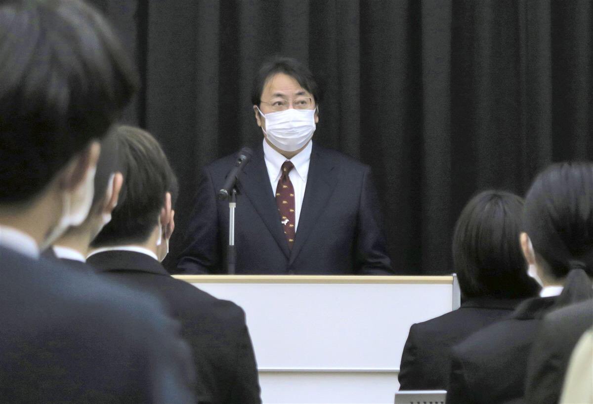 天王寺動物園の新園長、ハムテルと二階堂のM山動物園実習回に出た向田さんだった  