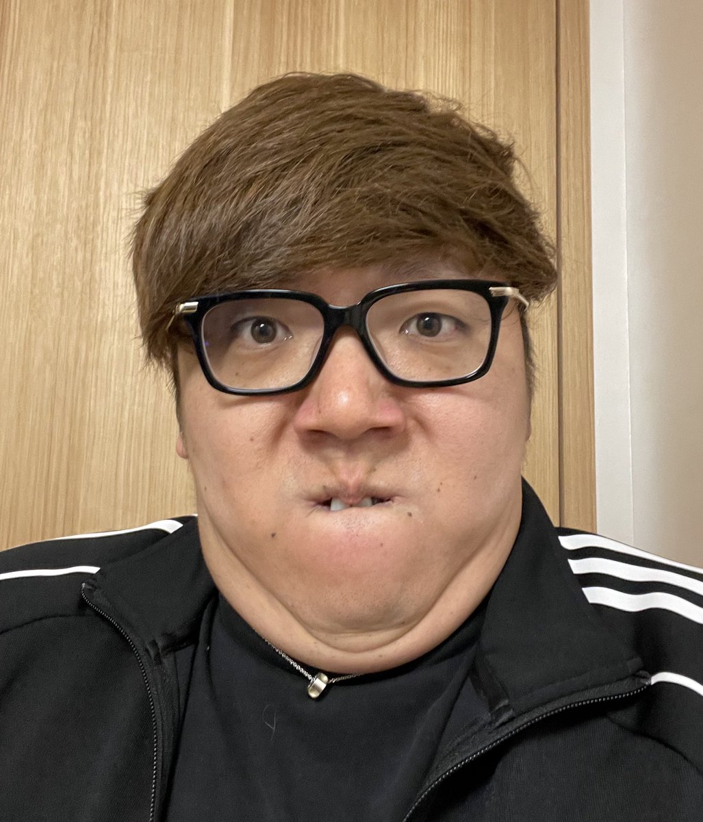 成人の日ということで、２０歳のヒカキンと31歳のヒカキンをここに載せておきます