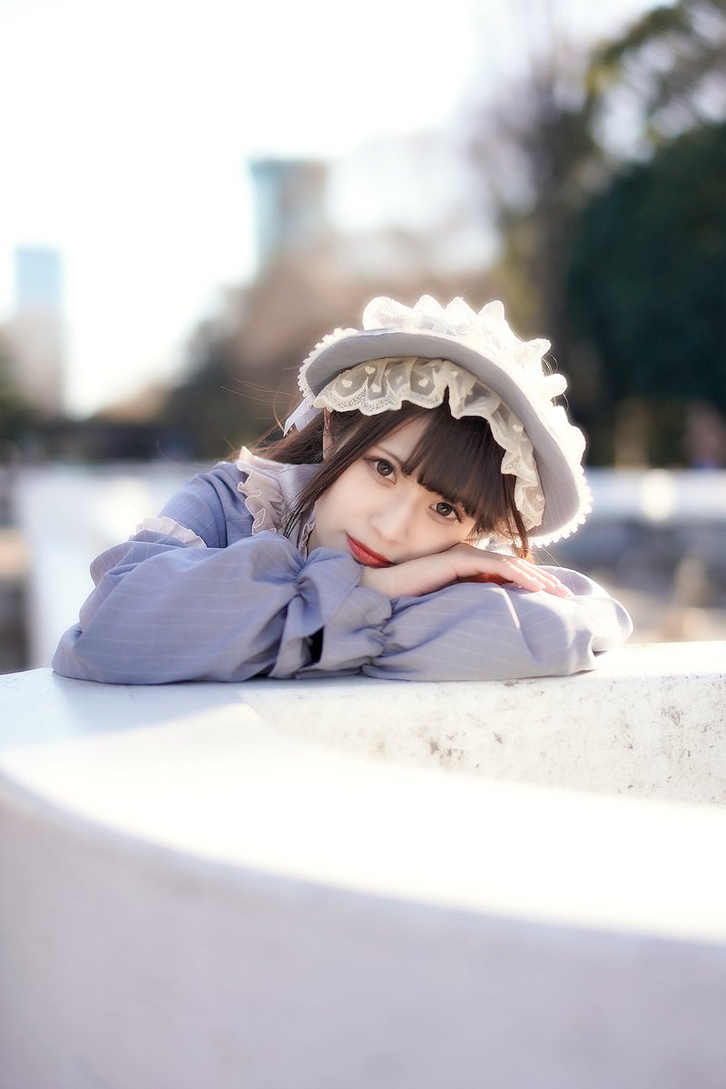 当時付き合ってた人に自分より可愛い子と浮気されたのが悔しくて、-10kg痩せて肌も髪にも重課金して、メイクも必死に覚えたらこうなれたから努力は報われるって思ってもいいよね 