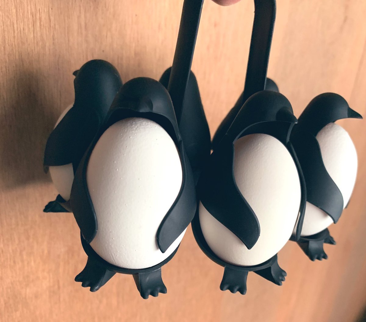 ｣って真剣な声色で部屋入ってきたから何かあったのかと思ったらこれをどうしても見せたかったらしい ゆで卵茹でるやつだって 