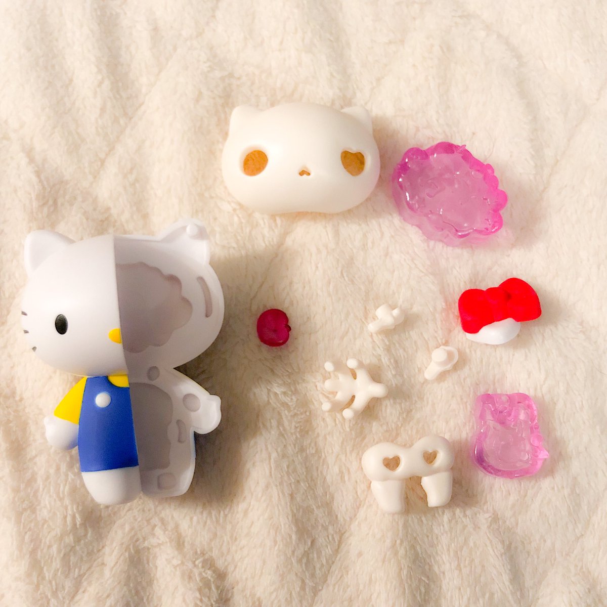 サンリオ狂気の新商品、キティとマイメロの解体フィギュアであなたのデスクトップも猟奇的なかわいさに 