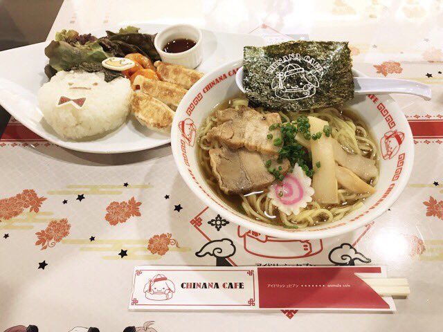 中華料理を中心に、楽曲をイメージしたドリンクやバースデーメニューなど盛りだくさん