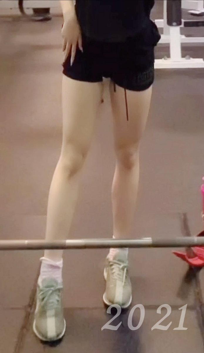 当時の脚見て筋肉質だから筋トレしないほうがいいって言われてたけど、勉強して筋トレしたら変われた