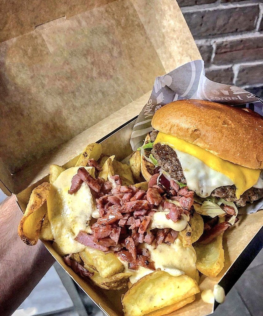 アメリカ飯の好きなところ：ベーコンをふりかけ感覚で使うところ 