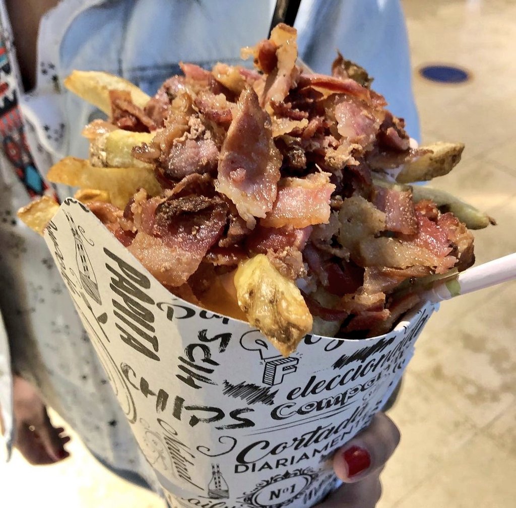 アメリカ飯の好きなところ：ベーコンをふりかけ感覚で使うところ 