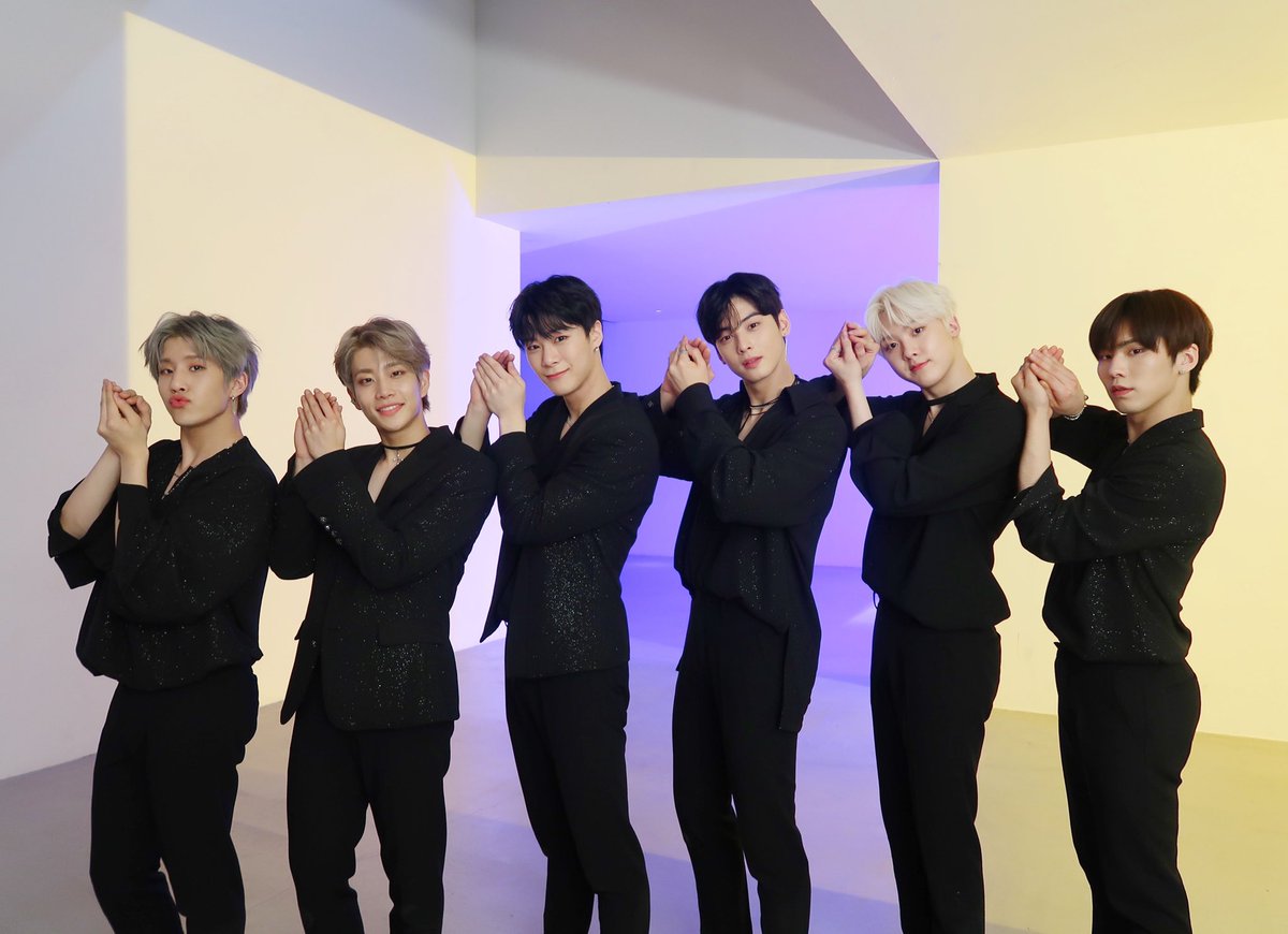 💜4/3 ASTRO JAPAN DEBUT💜  日本デビューアルバム「Venus」たくさん聴いてください😊 ASTROとAROHAの未来に綺麗な花を咲かせましょう💐  #ASTRO #AROHA #アストロ #ASTRO_JAPAN_DEBUT #Venus #花咲ケミライ🌸 