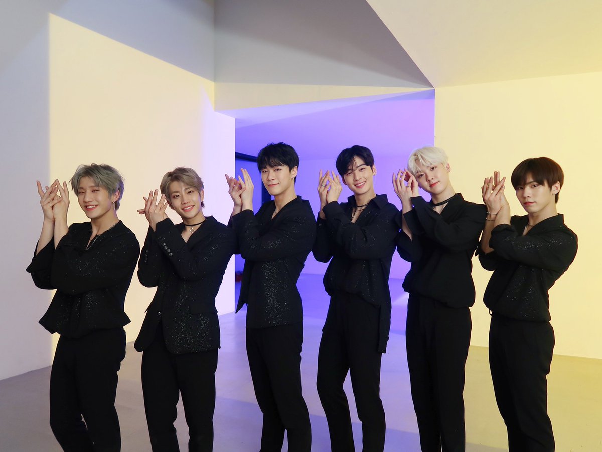 💜4/3 ASTRO JAPAN DEBUT💜  日本デビューアルバム「Venus」たくさん聴いてください😊 ASTROとAROHAの未来に綺麗な花を咲かせましょう💐  #ASTRO #AROHA #アストロ #ASTRO_JAPAN_DEBUT #Venus #花咲ケミライ🌸 