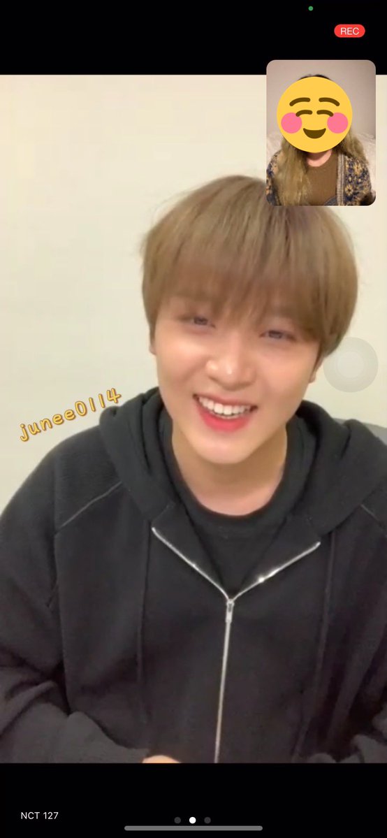 해찬 영통 ヘチャン　ヨントン 우리 해찬이 어린이 같이 셀카 찍었어😭😭😭😭😭넘넘넘넘 고마워용 오빠😭😭😭😭😭😭 