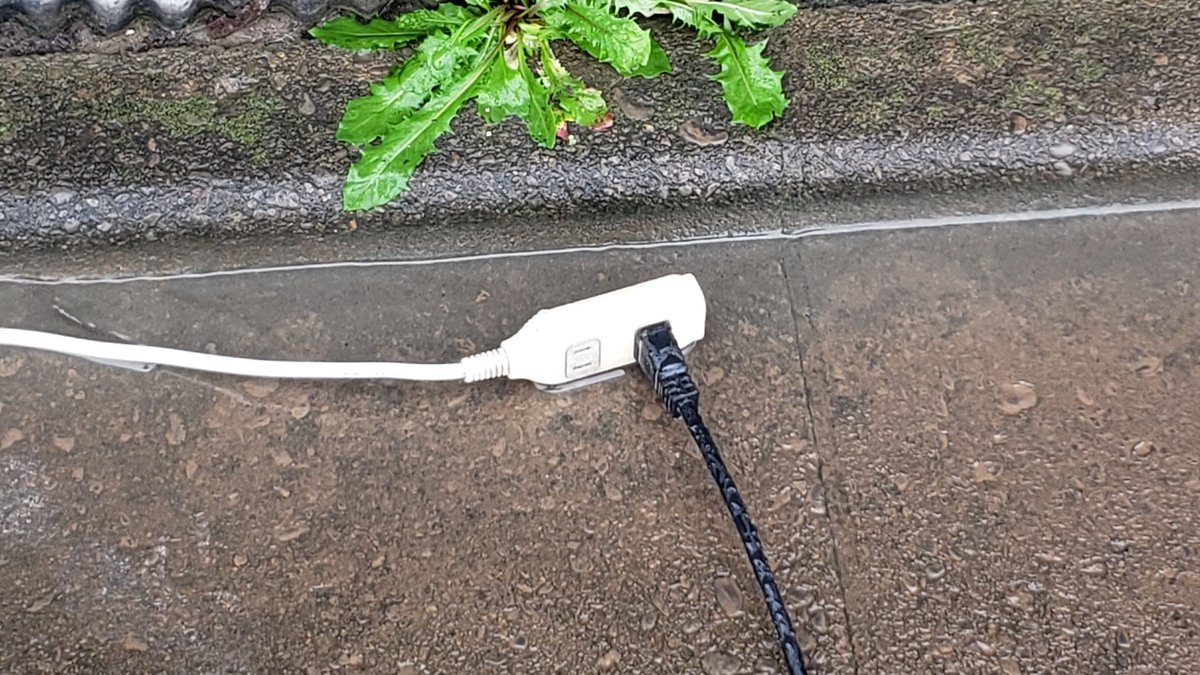 これは恐ろしい 