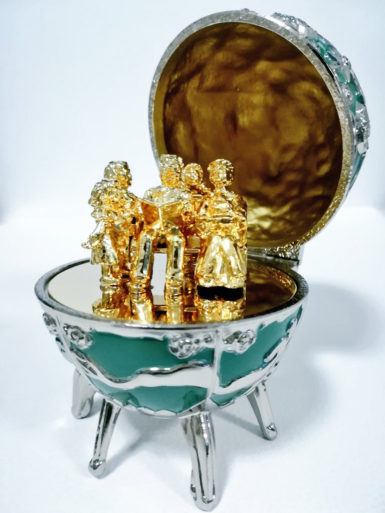 インペリアル・イースターエッグ、引っ張り出してきた