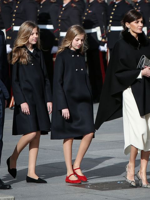 シックだけど遊び心も忘れないお上品な色遣いをする姉妹のファッションがとっても好き