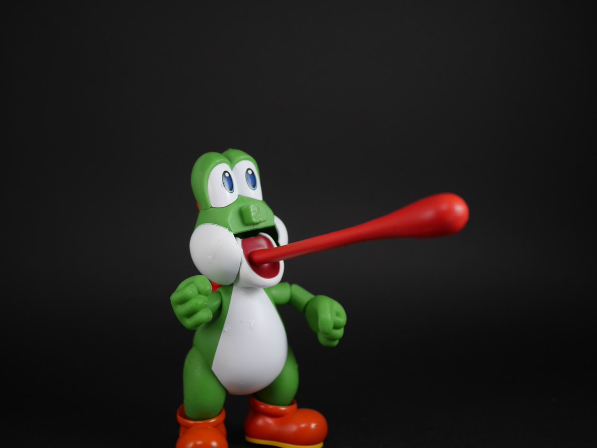 鼻が取れたヨッシー見て元気出して。 