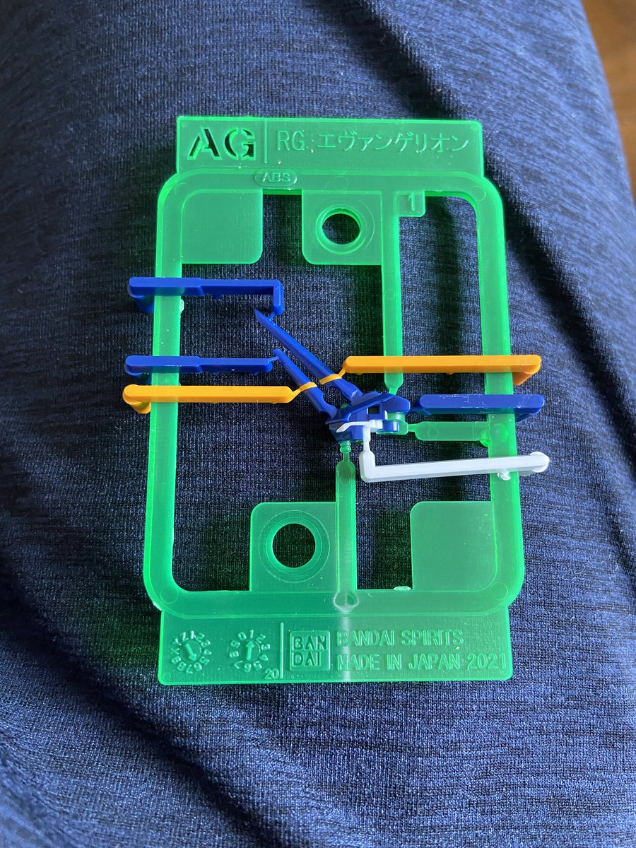 バンダイ脅威の技術力。 