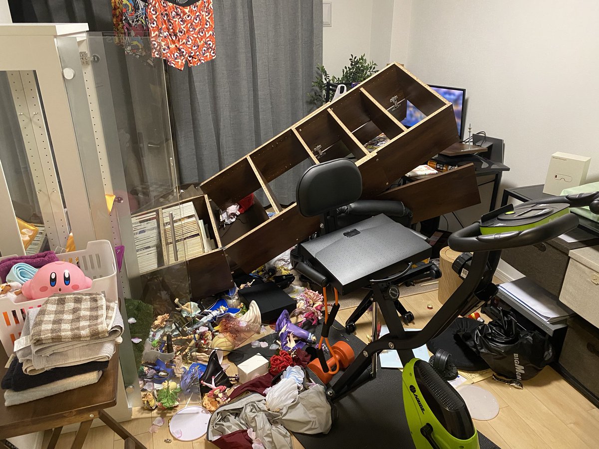 無事ですが割と部屋が終わりました 