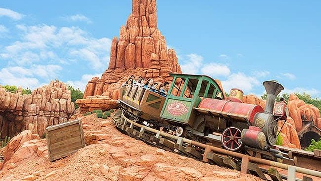 ビックサンダーマウンテンに乗った母の感想 「京急の方が早い」