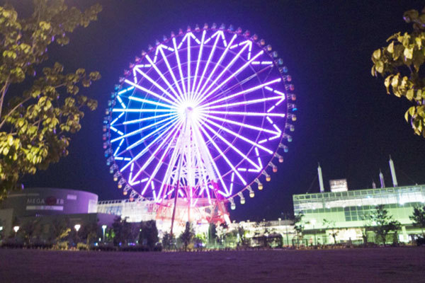 跡地については、新たな賑わい創出に資する施設を企画・検討する