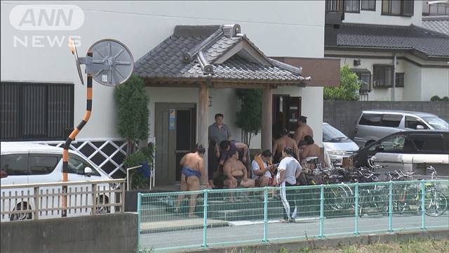 【命に別状なし】力士ら約20人が女性を救助 川で自殺図ったか 通り掛かった男性が助けを求め、それに気付いた現場近くの境川部屋の力士たち約20人が駆け付け、女性を川から引き上げた