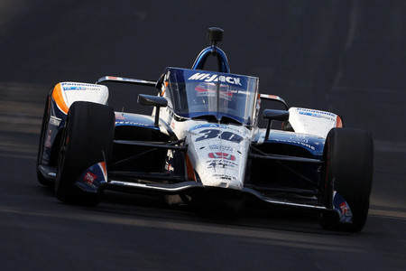 【祝】佐藤琢磨、インディ500で2度目の優勝 第104回インディ500は23日、米国のインディアナポリス・モータースピードウェイで行われ、佐藤琢磨が優勝した