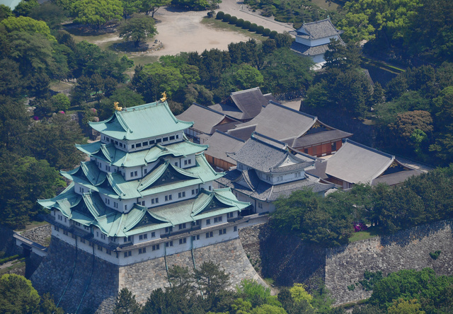 【2023年にも】「名古屋城駅」誕生へ 市営地下鉄が改名   地下鉄名城線「市役所」駅が「名古屋城」に、「伝馬町」「神宮西」両駅が「熱田神宮伝馬町」「熱田神宮西」にそれぞれ名称変更される見通しとなった