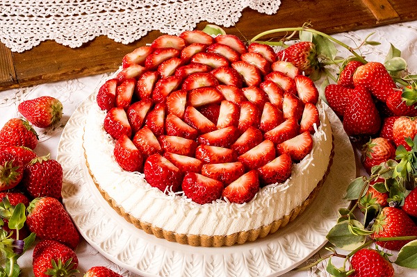 【超贅沢】「キルフェボン」でイチゴづくしのイベント開催