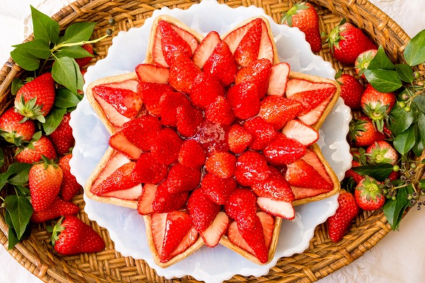 【超贅沢】「キルフェボン」でイチゴづくしのイベント開催