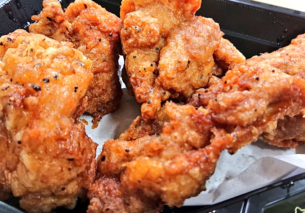 先日インフルエンサーさんを紹介しているという会社さんから電話で「インスタやってないんですか