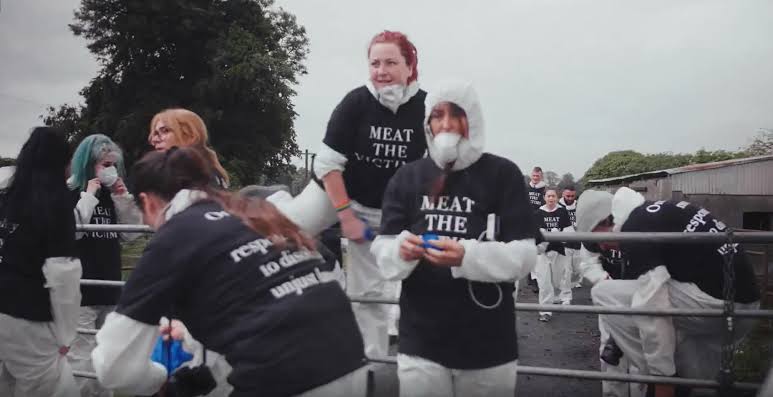 ヴィーガンは家畜を救出と称して畜産農場から強奪するだけではない